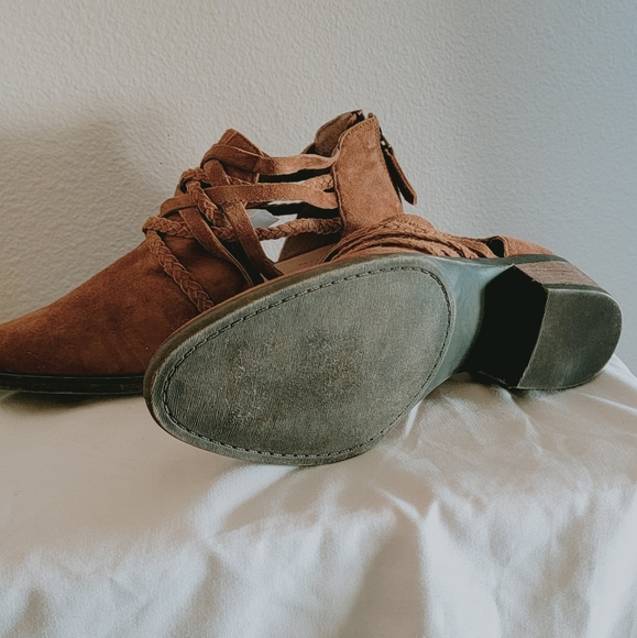 Caslon booties 8 and 7 new no box - Picture 4 of 4